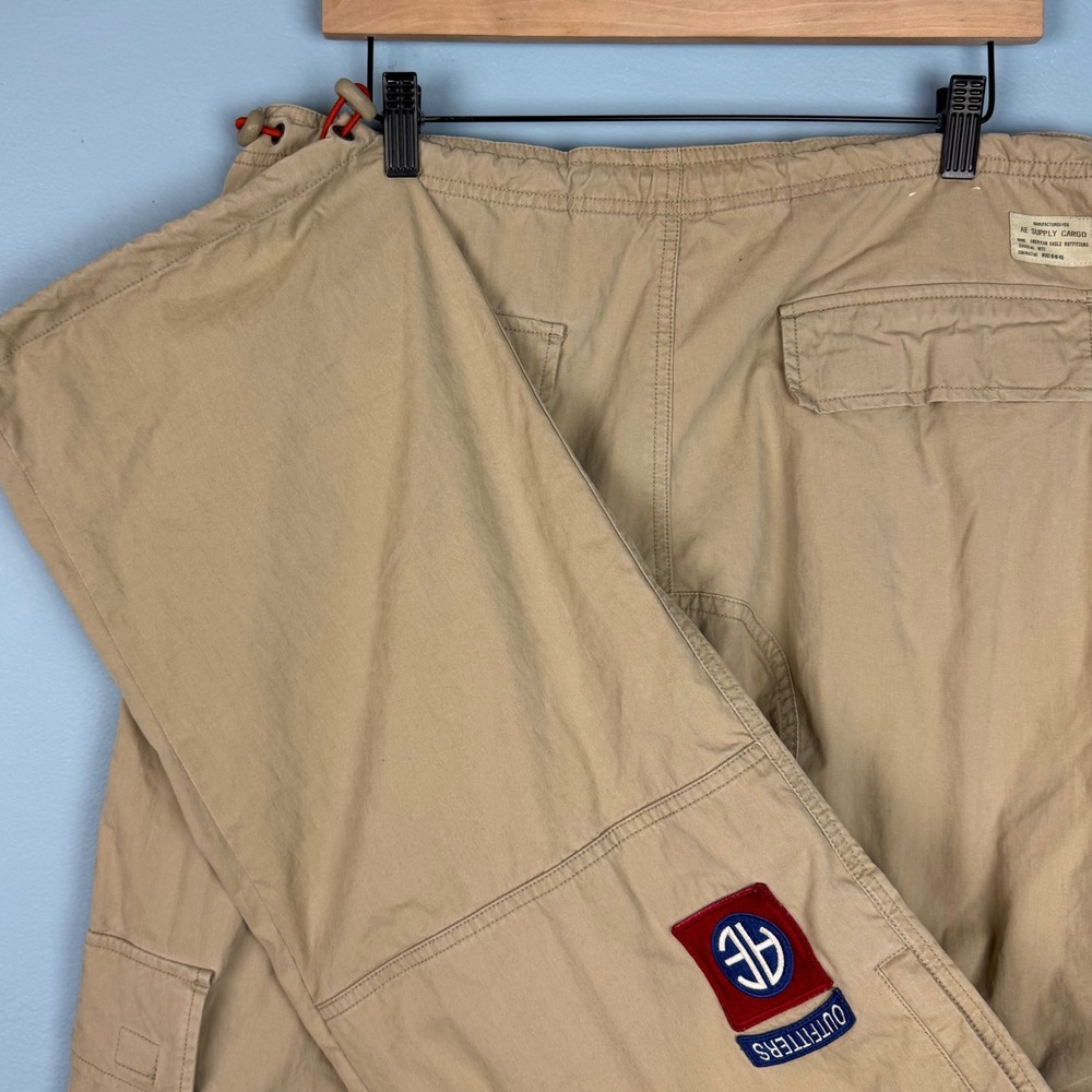 VTG American Eagle Mens 33x33 Tan Cargo Paratrooper Pants Drawstring Patches Y2K